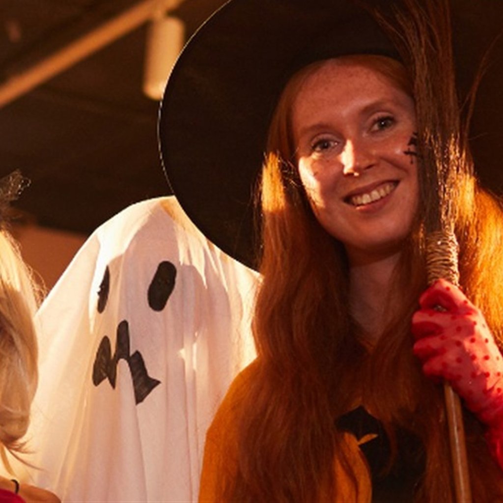 Free Halloween Party In Bristol: Games & Dj At Mackenzies